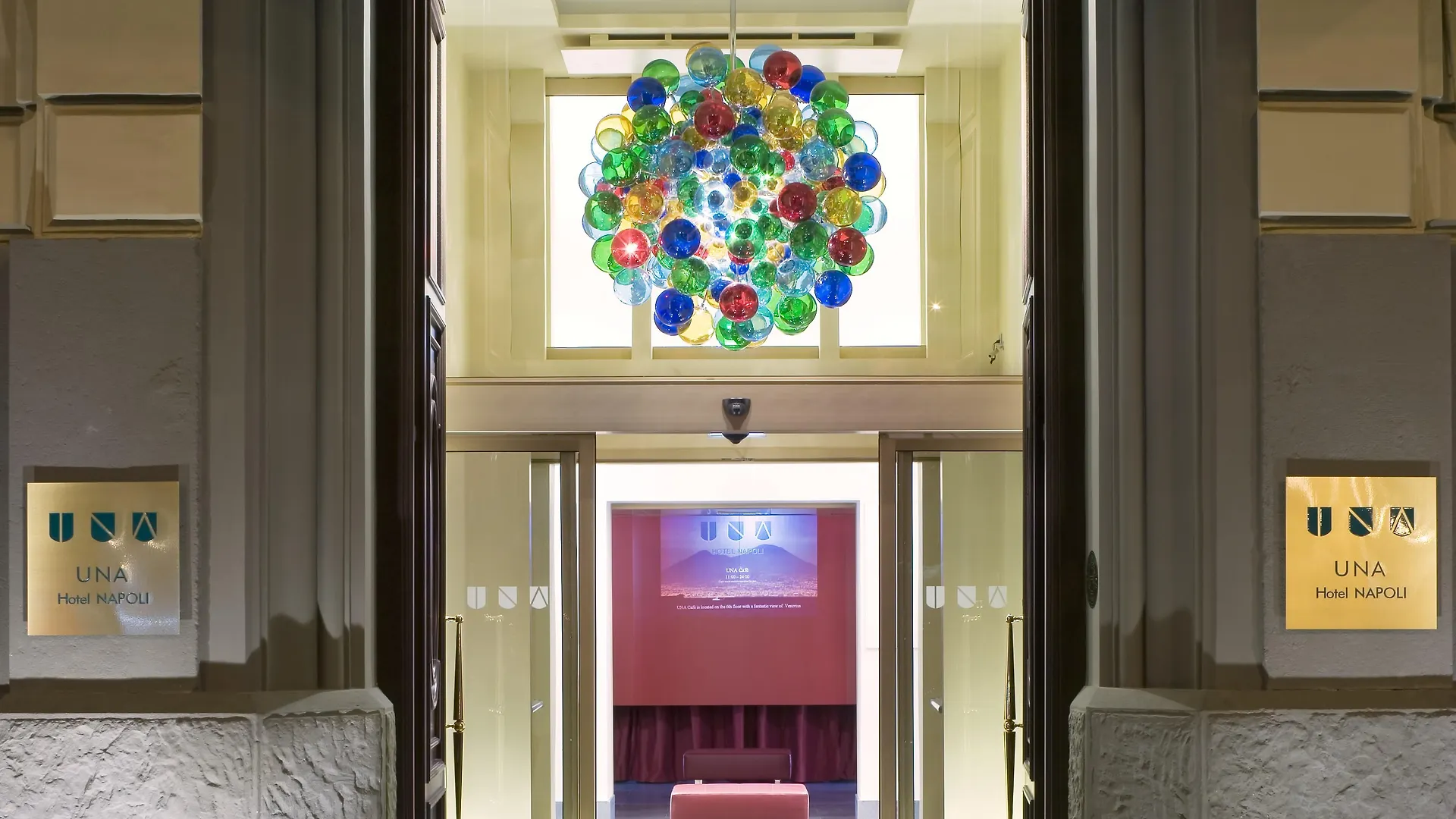 Una Hotels Napoli Olaszország