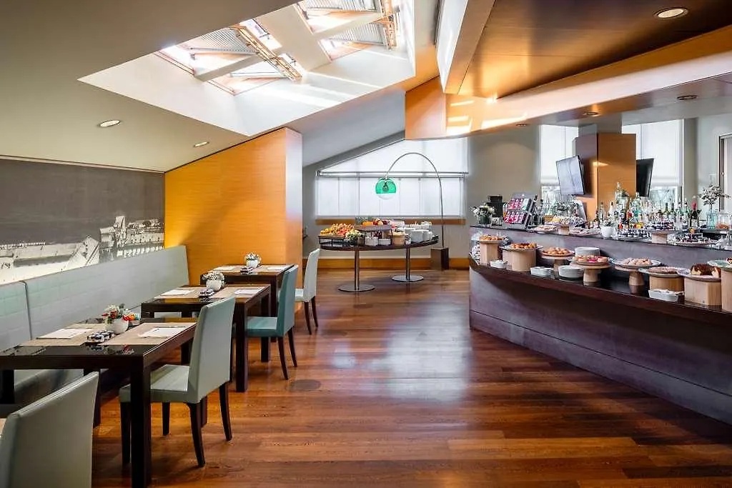 Una Hotels Napoli