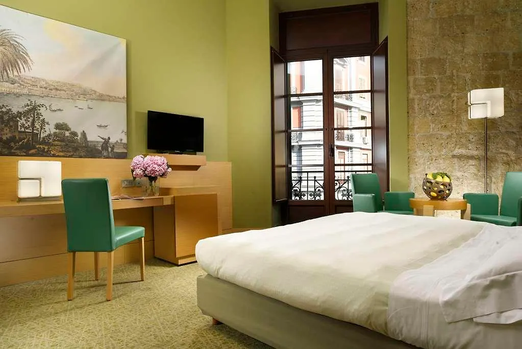 Una Hotels Napoli Nápoly