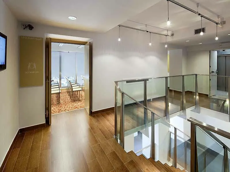 Una Hotels Napoli 4*, Nápoly