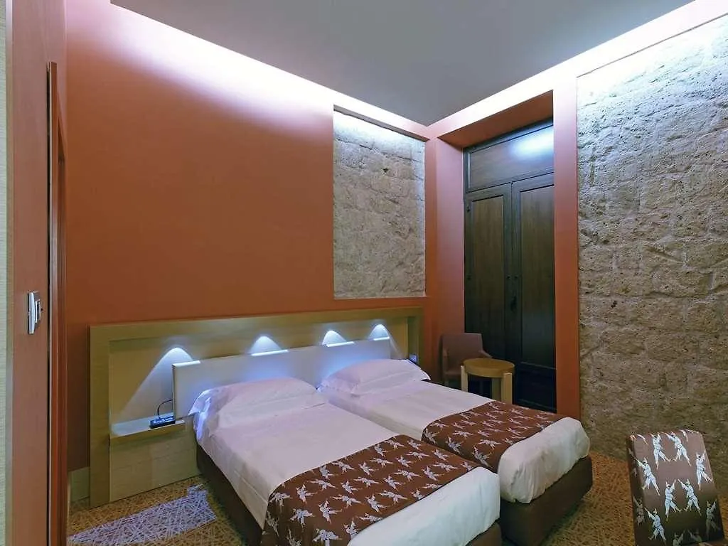 Unahotels Napoli נאפולי