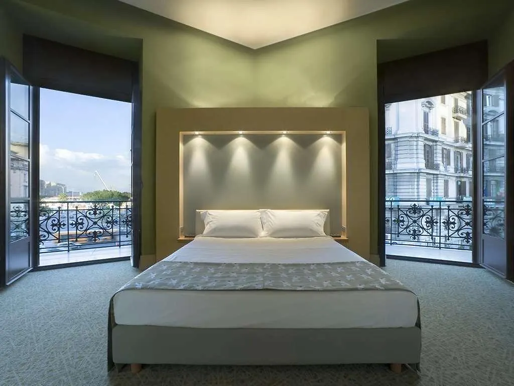 ****  Una Hotels Napoli Olaszország